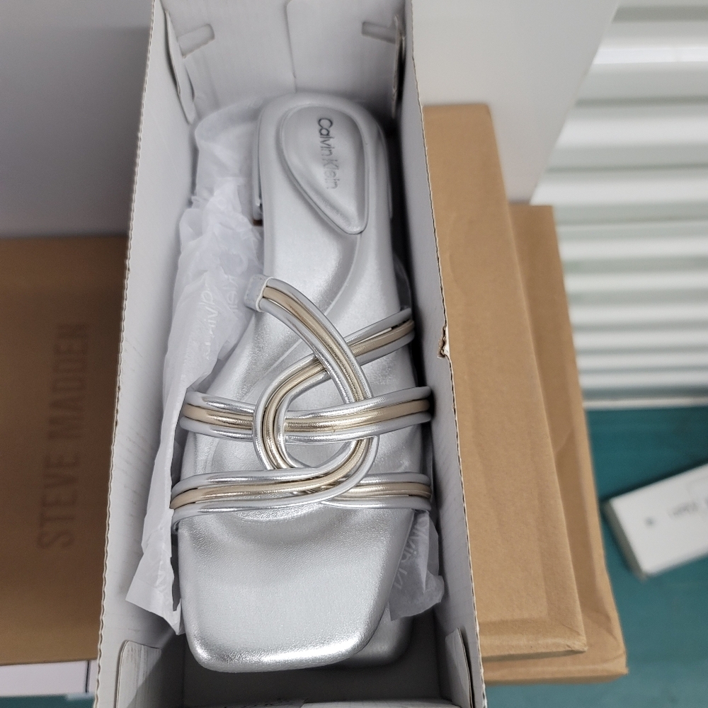 Women shoes